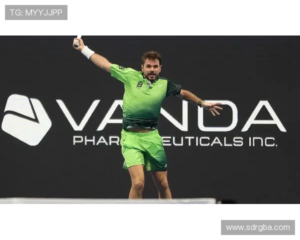 瓦林卡在2025年硬地巡回赛首战获胜 展现复苏势头